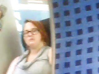 Rekla mi je da masturbiraš, voz je da me vidi gledaš porniće zreo velike sise