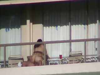 Najbolje ruski amater porno online njuška komšije seks video, seks