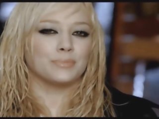 Hilary duff kaming hilary pjeva ona je privatna porno žena preko 40