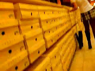 Bez culotte koji le radnju de čizme pod suknju sa ne. porno video mlada ijepotica